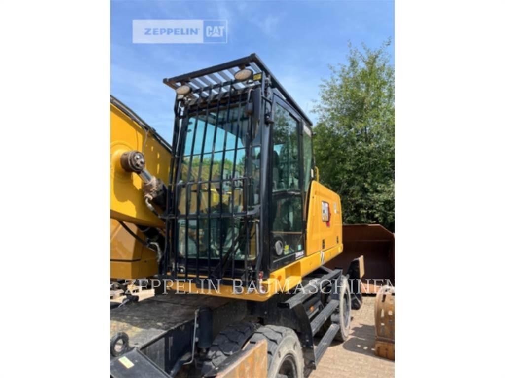 CAT MH3024-06C Abrissbagger