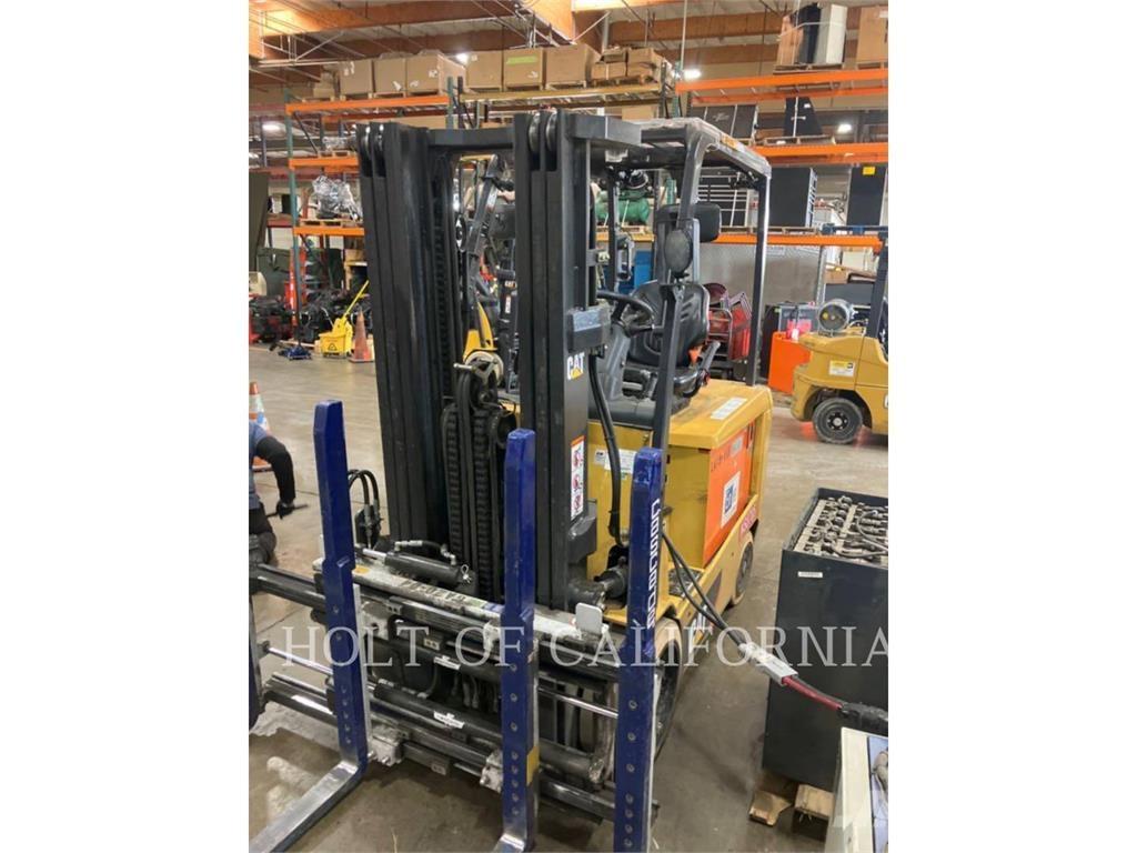 CAT MITSUBISHI EC30N2 Elektrische heftrucks