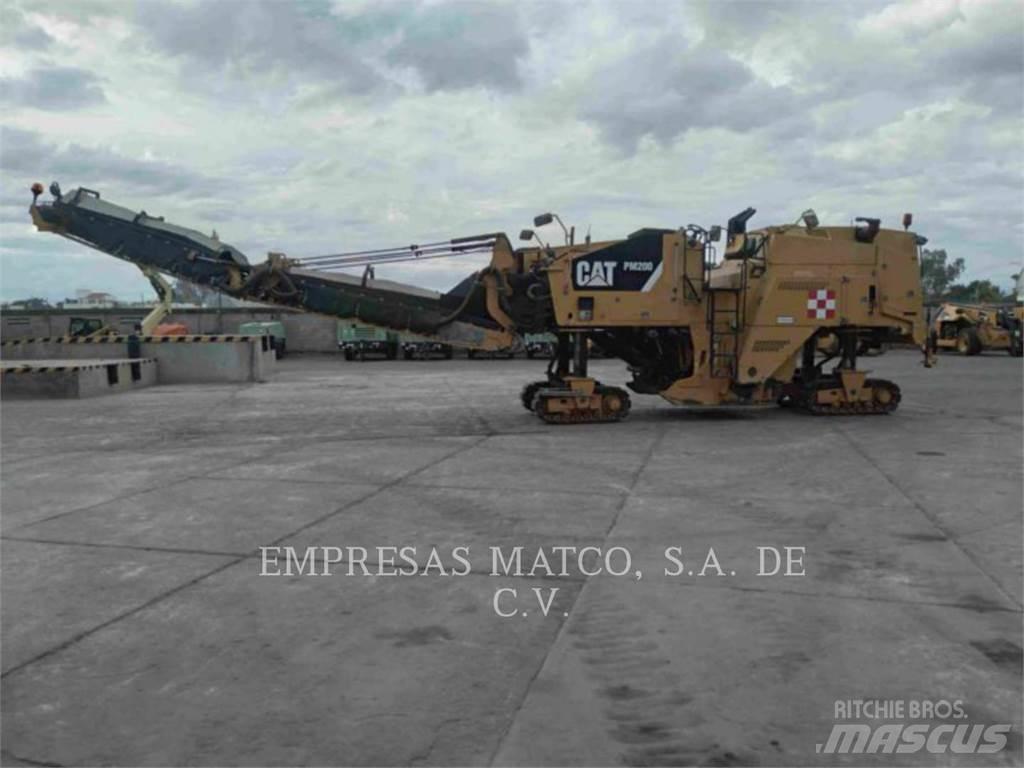 CAT PM-200 Asphaltfräsen