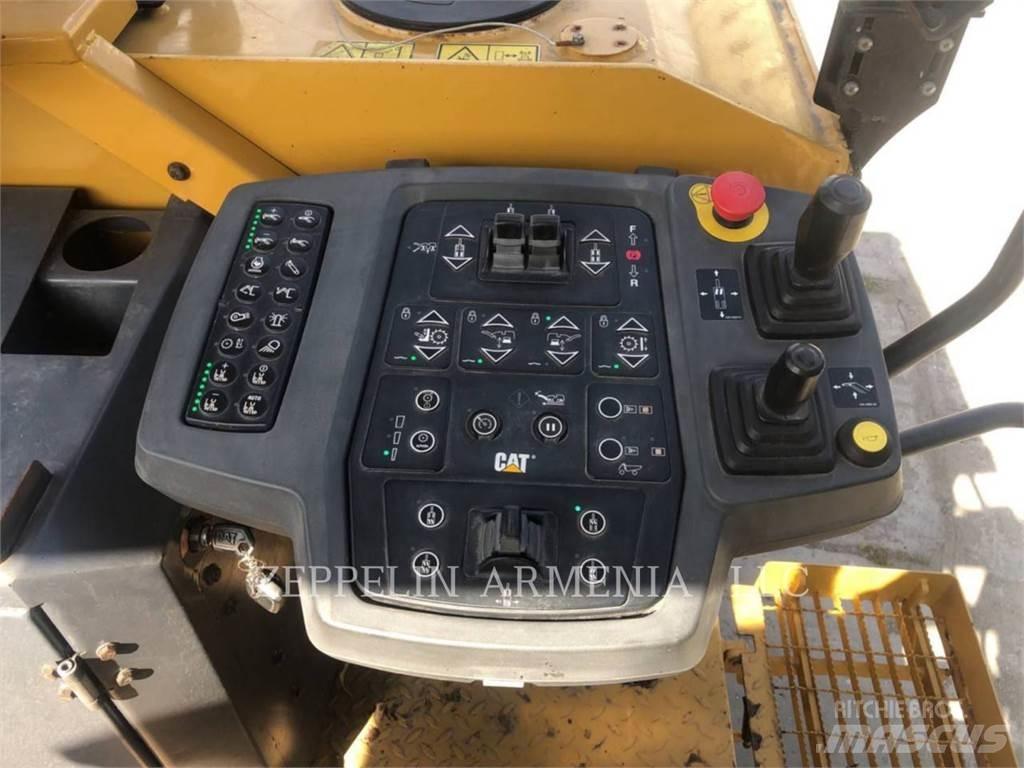 CAT PM620-02LRC Asphaltfräsen