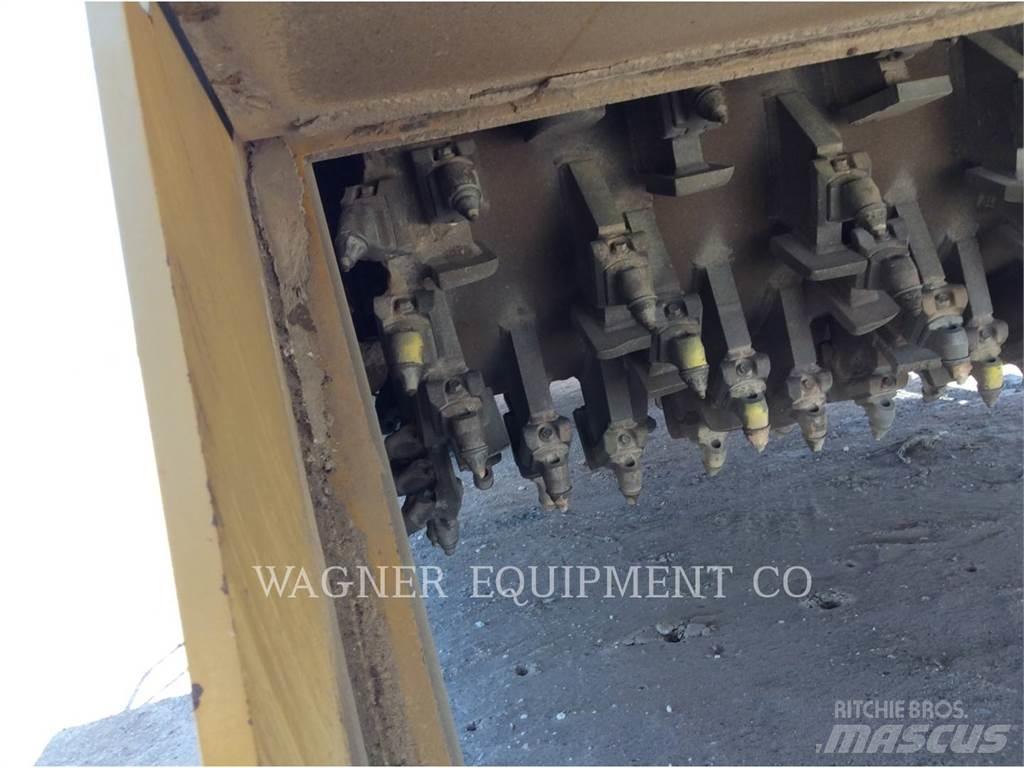 CAT RM-300 Asphalt-Recycler