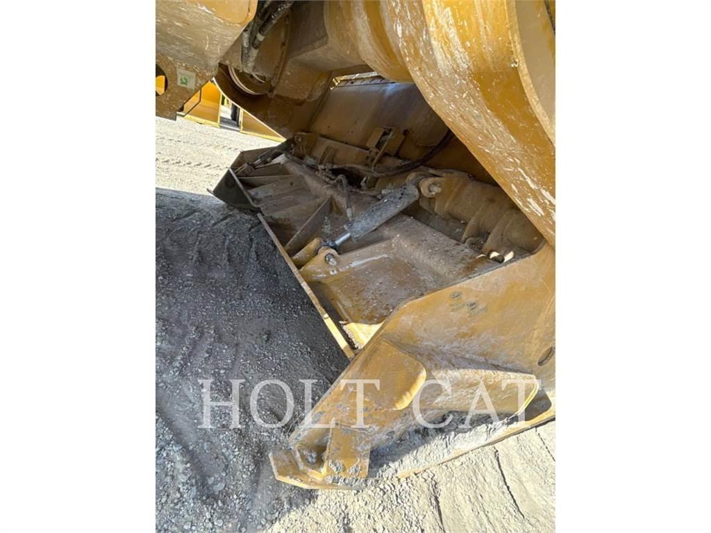 CAT RM500B CAB Asphalt-Recycler