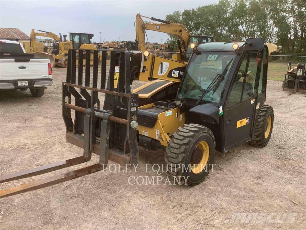 CAT TH255C Teleskoplader