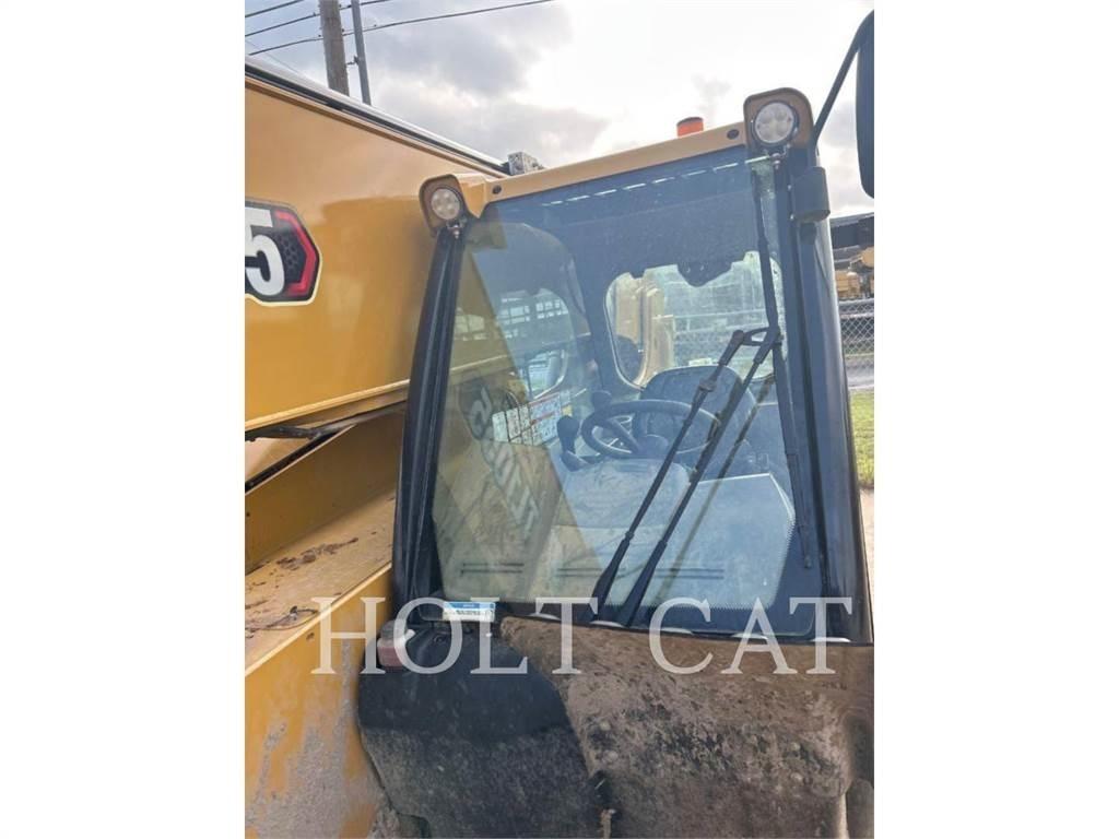 CAT TL1055 Teleskoplader