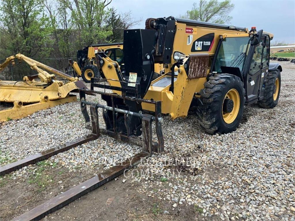 CAT TL1255DC Teleskoplader
