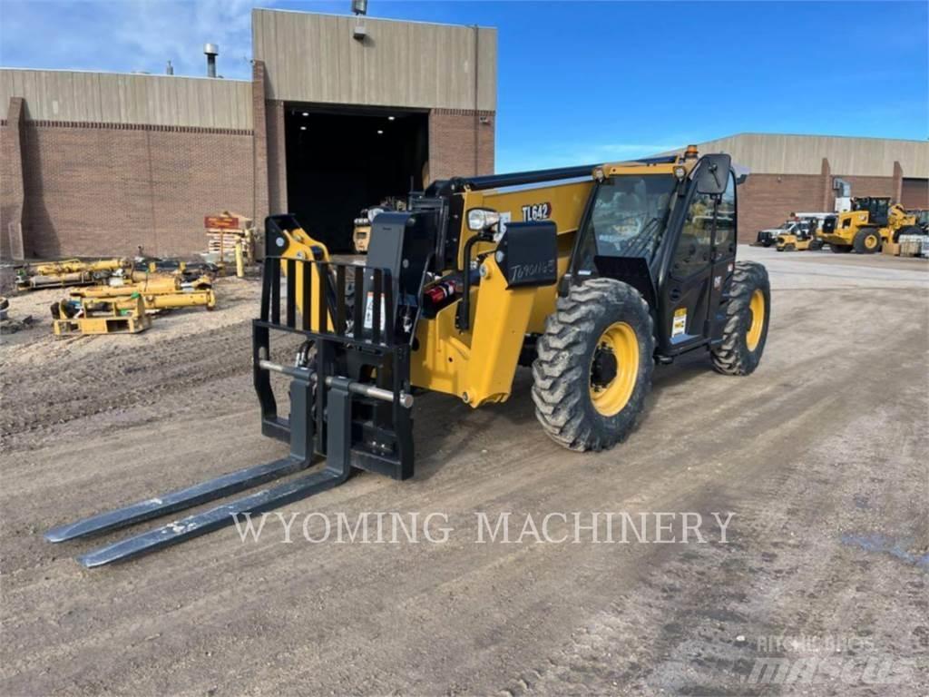 CAT TL642 Teleskoplader