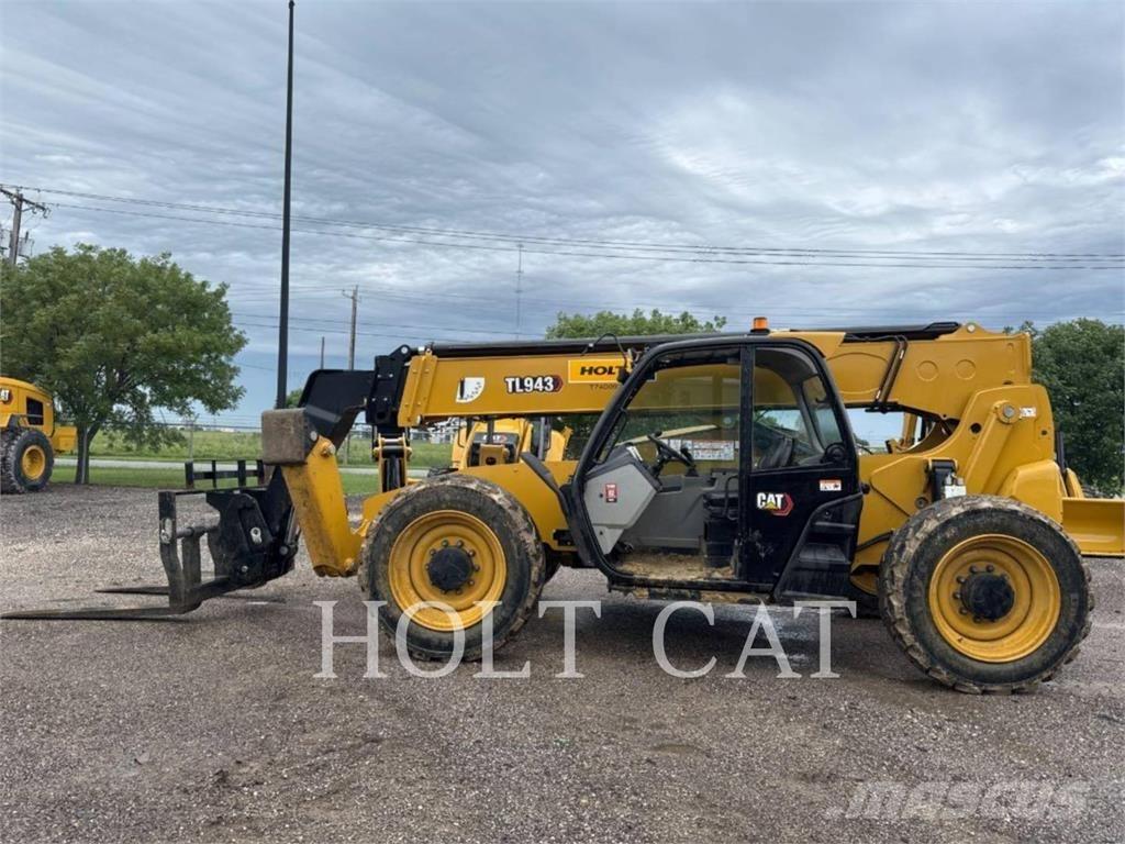 CAT TL943 Teleskoplader