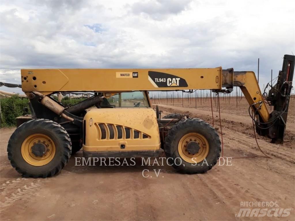 CAT TL943 Teleskoplader