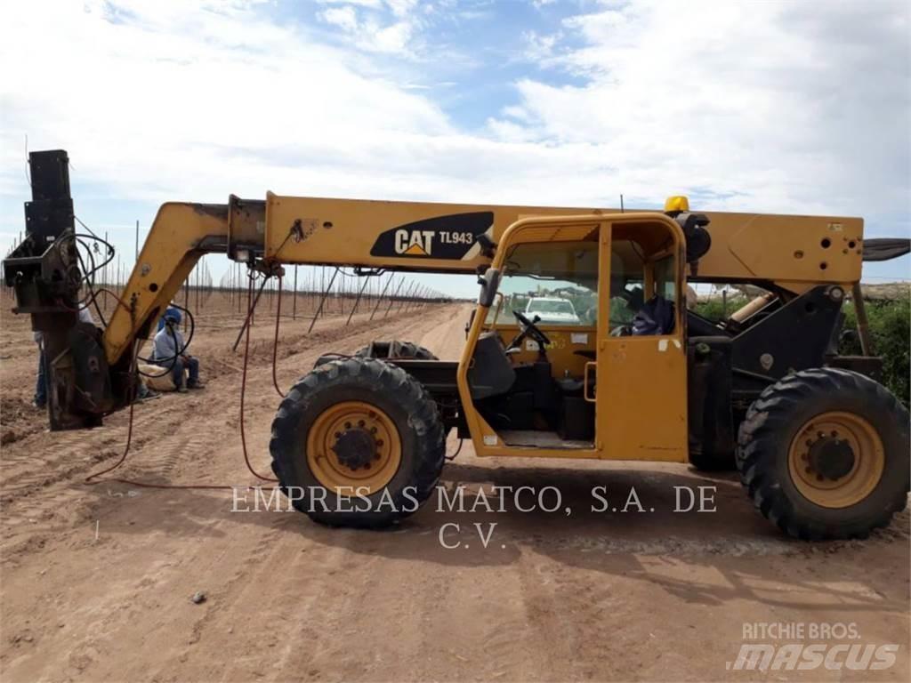 CAT TL943 Teleskoplader