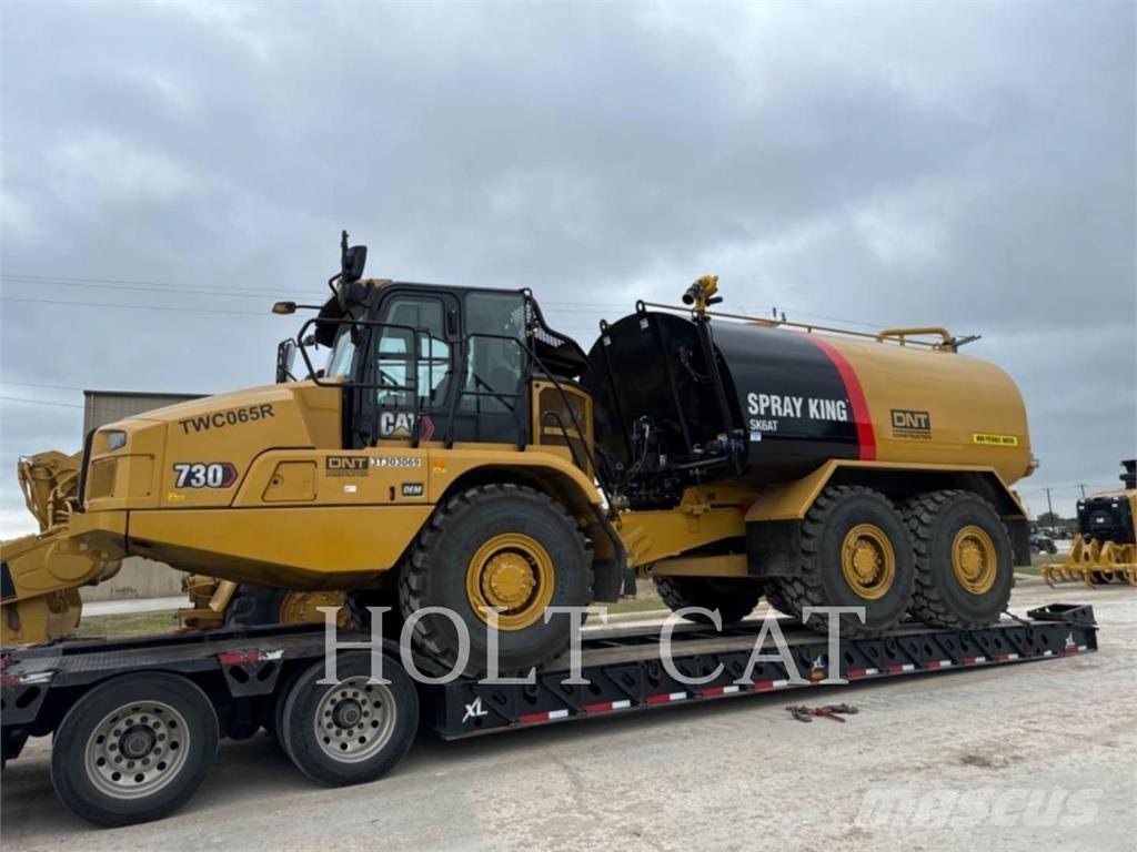 CAT W00 730 Dumper - Knickgelenk