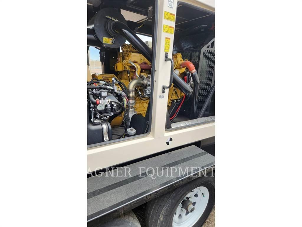 CAT XQ 230 Andere Generatoren