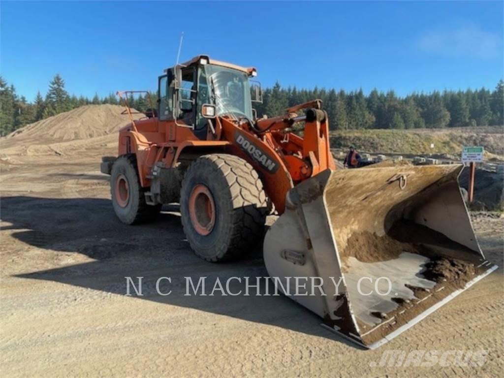 Doosan DL420-3 Radlader
