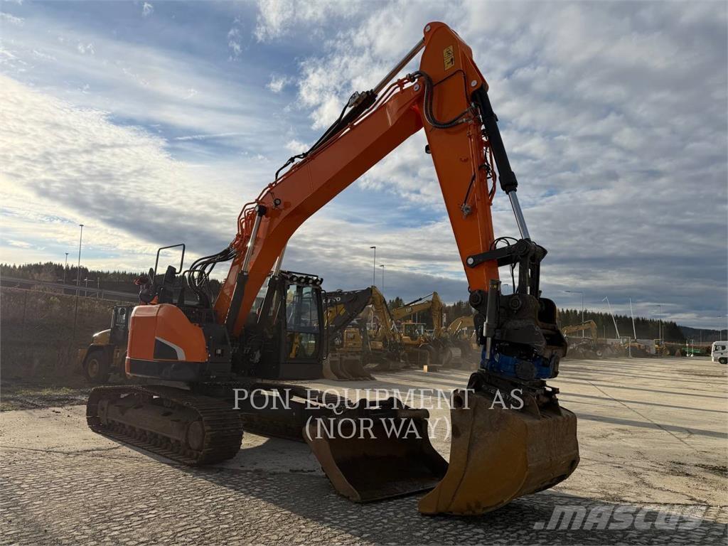 Doosan DX235LCR Raupenbagger