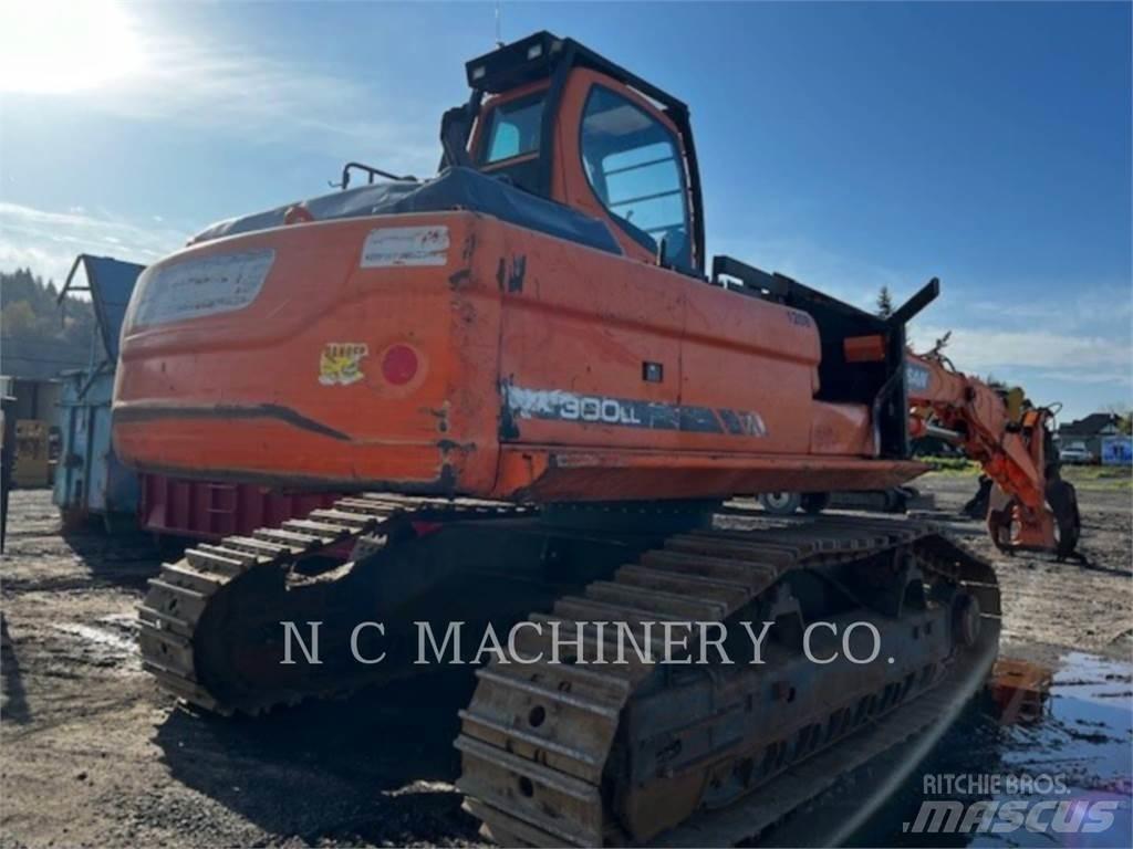 Doosan DX300LL Forsttraktoren