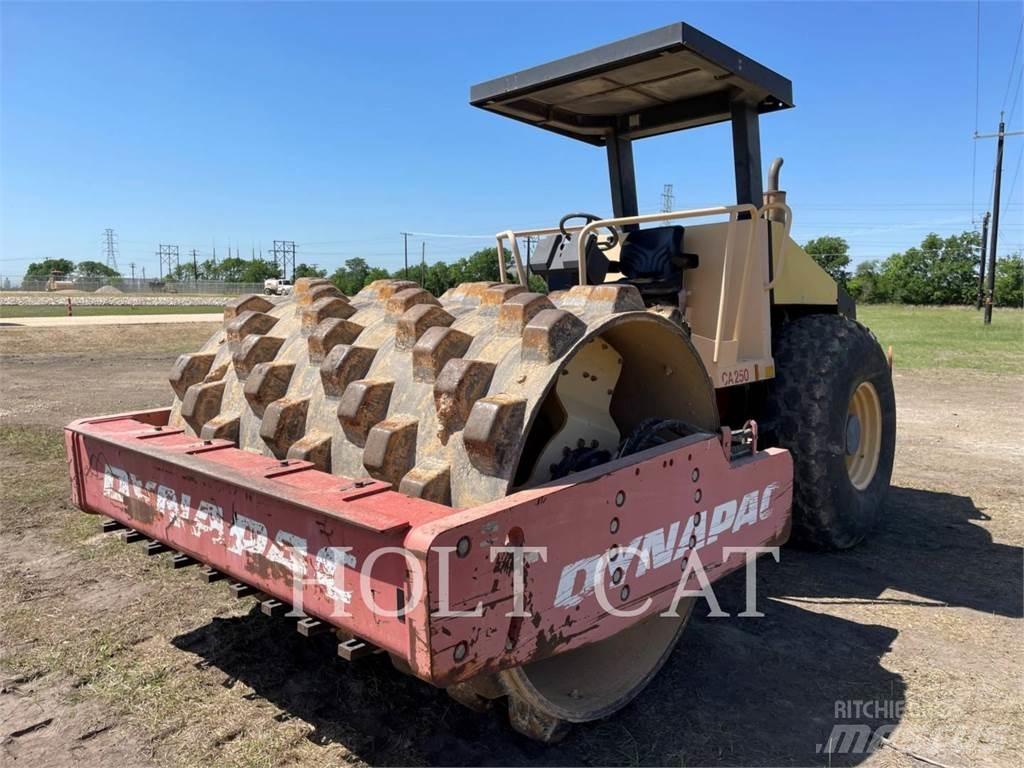 Dynapac CA250D Walzenzüge