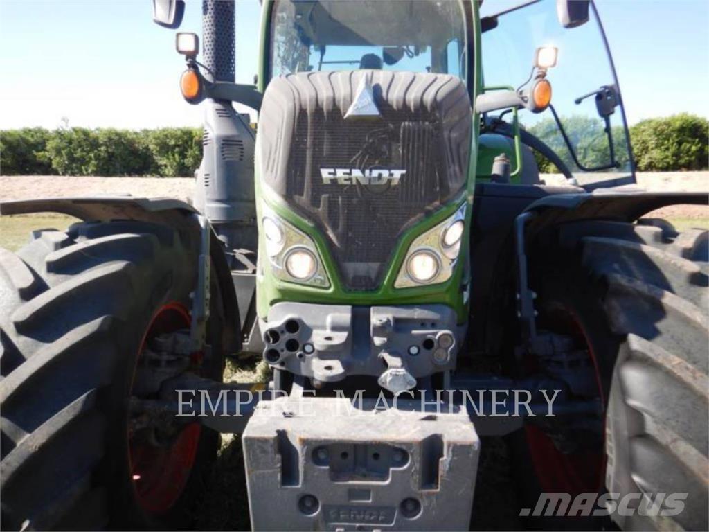 Fendt FT718S4 Traktoren