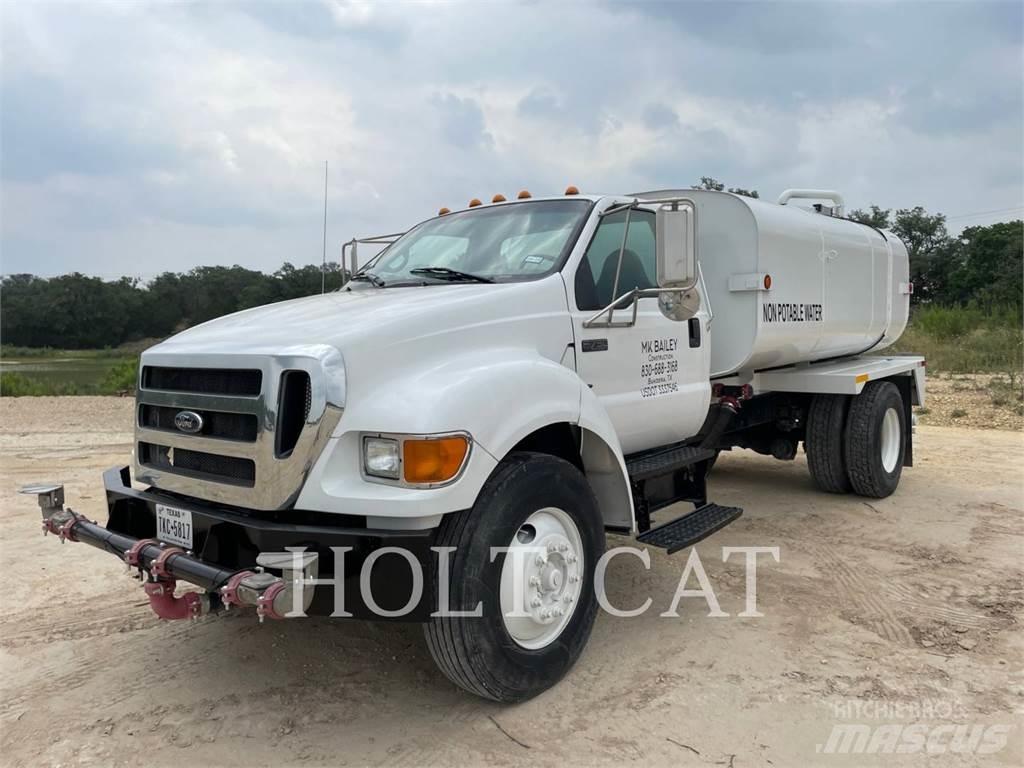 Ford F750 Tankwagen