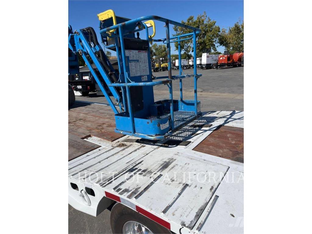 Genie BOOM Z40 Gelenkteleskoparbeitsbühnen