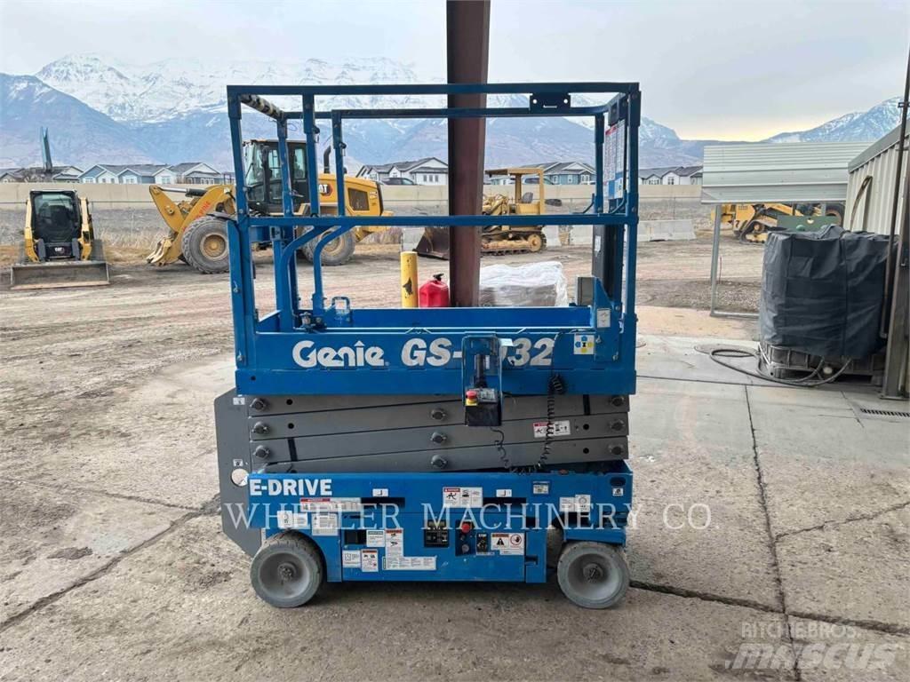 Genie GS1932 Scheren-Arbeitsbühnen