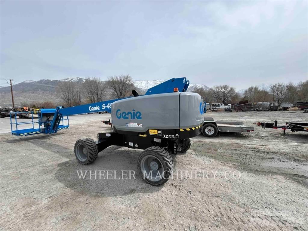 Genie S45XC Gelenkteleskoparbeitsbühnen