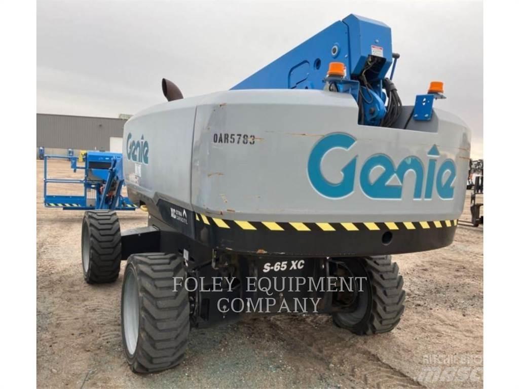 Genie S65XCD4W Gelenkteleskoparbeitsbühnen