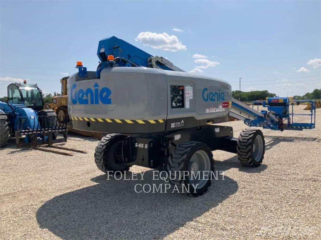 Genie S65XCD4W Gelenkteleskoparbeitsbühnen