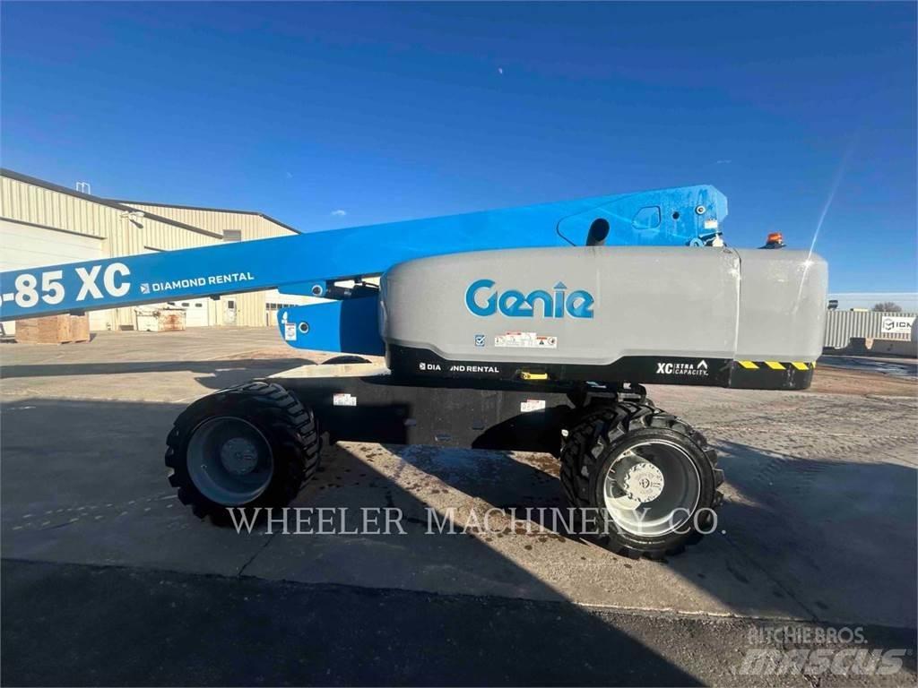 Genie S85XC Gelenkteleskoparbeitsbühnen