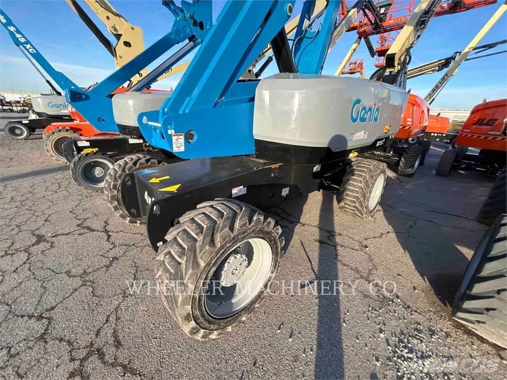 Genie S85XC SP Gelenkteleskoparbeitsbühnen