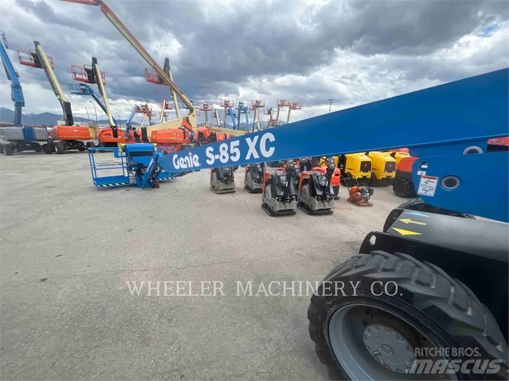 Genie S85XC SP Gelenkteleskoparbeitsbühnen
