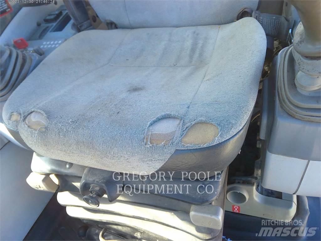 Hitachi 210LC Raupenbagger
