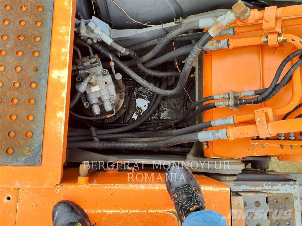 Hitachi ZX2400N-3 Raupenbagger