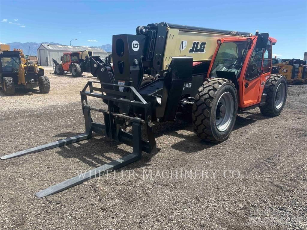 JLG 1055 Teleskoplader