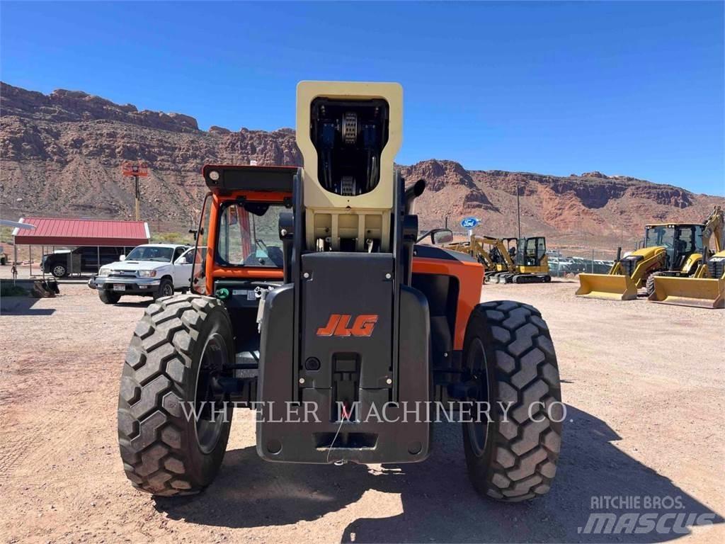 JLG 1055 Teleskoplader