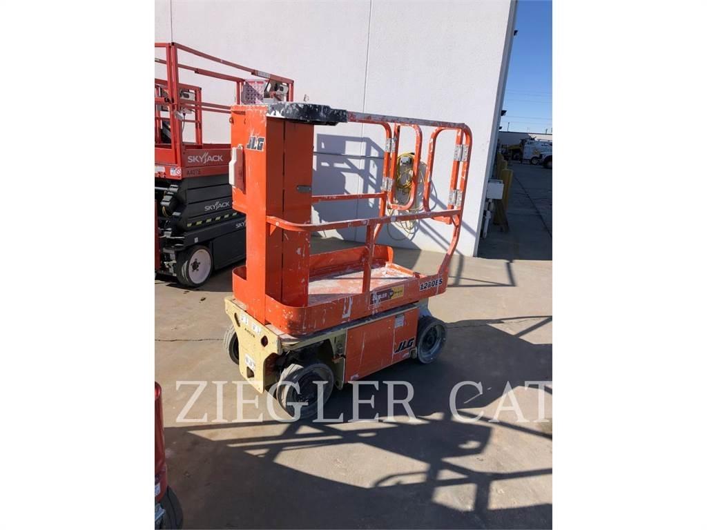 JLG 1230ES Scheren-Arbeitsbühnen