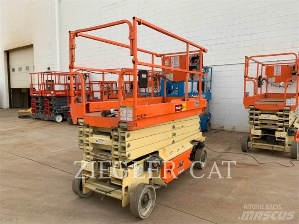 JLG 3246ES Scheren-Arbeitsbühnen