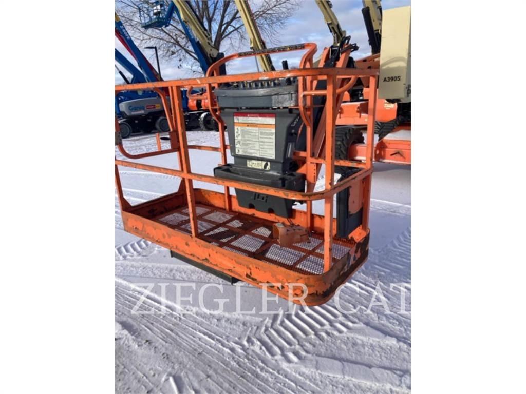 JLG 450AJ Gelenkteleskoparbeitsbühnen