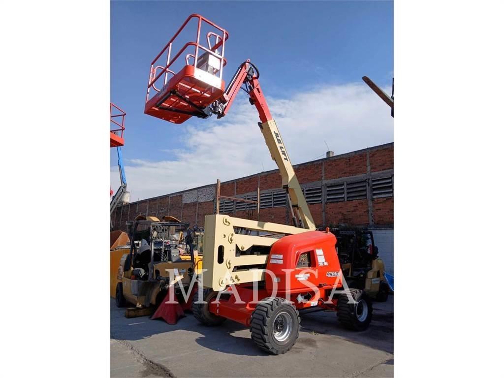 JLG 450AJ 4WD Gelenkteleskoparbeitsbühnen