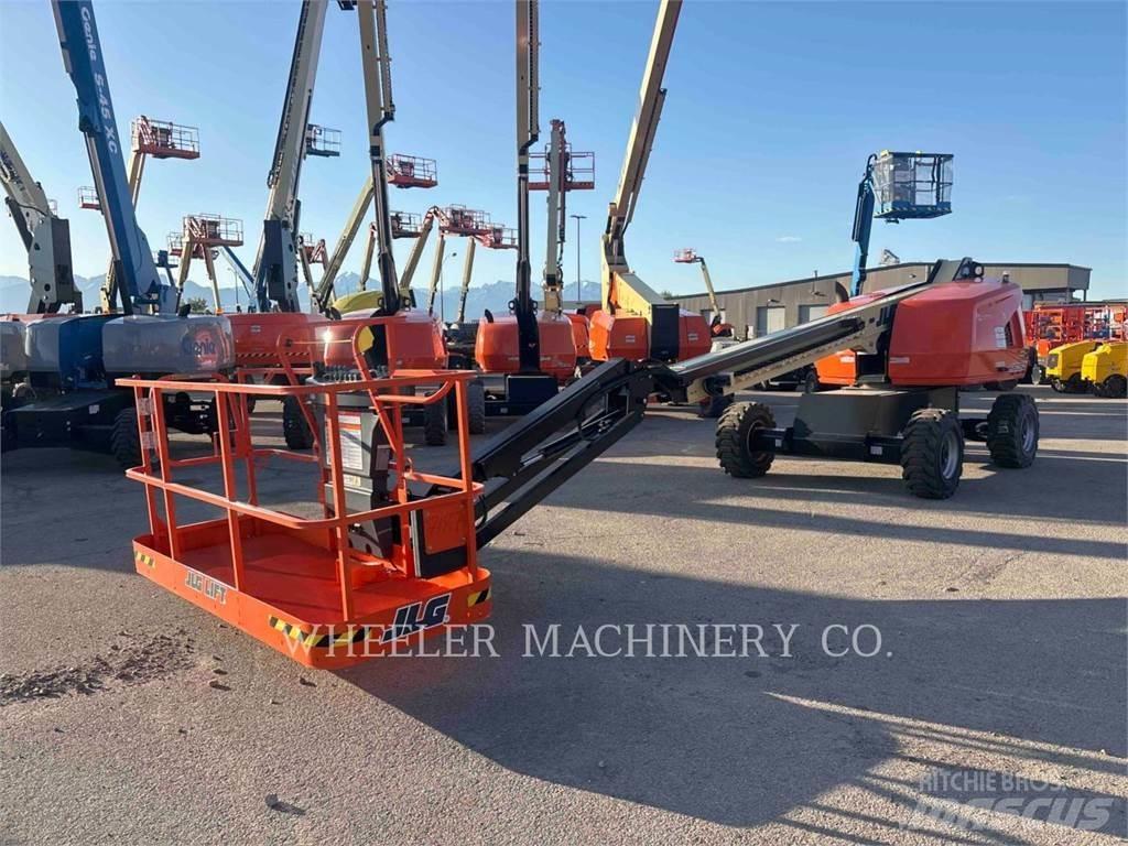 JLG 460SJ Gelenkteleskoparbeitsbühnen