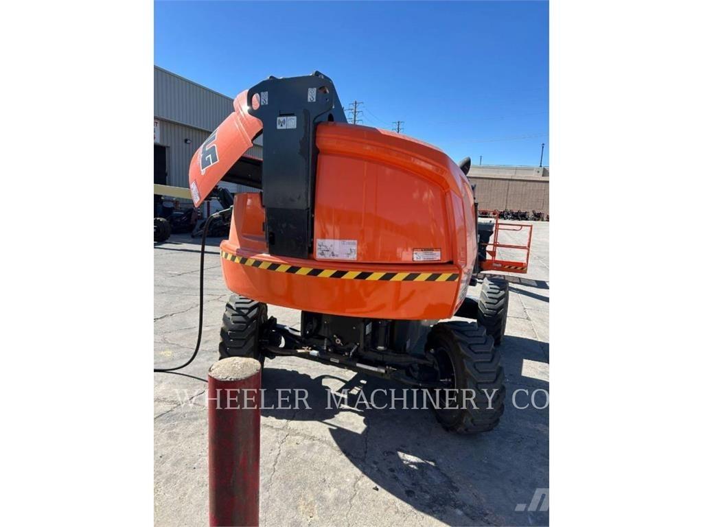 JLG 460SJ SP Gelenkteleskoparbeitsbühnen