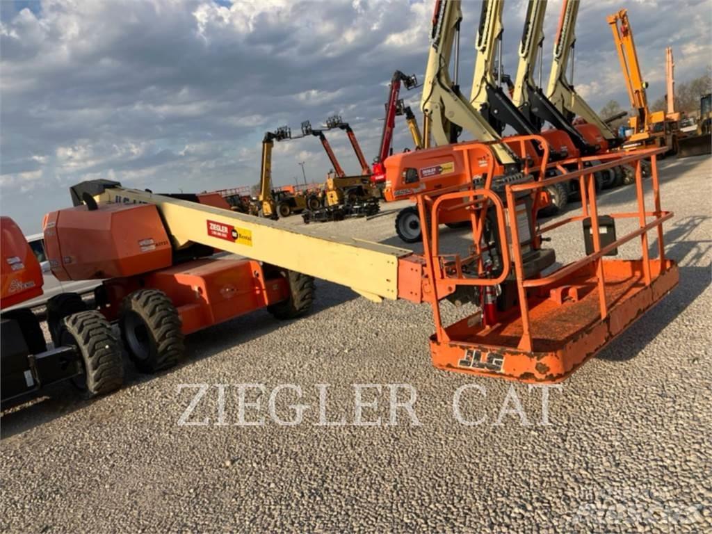 JLG 600S Gelenkteleskoparbeitsbühnen