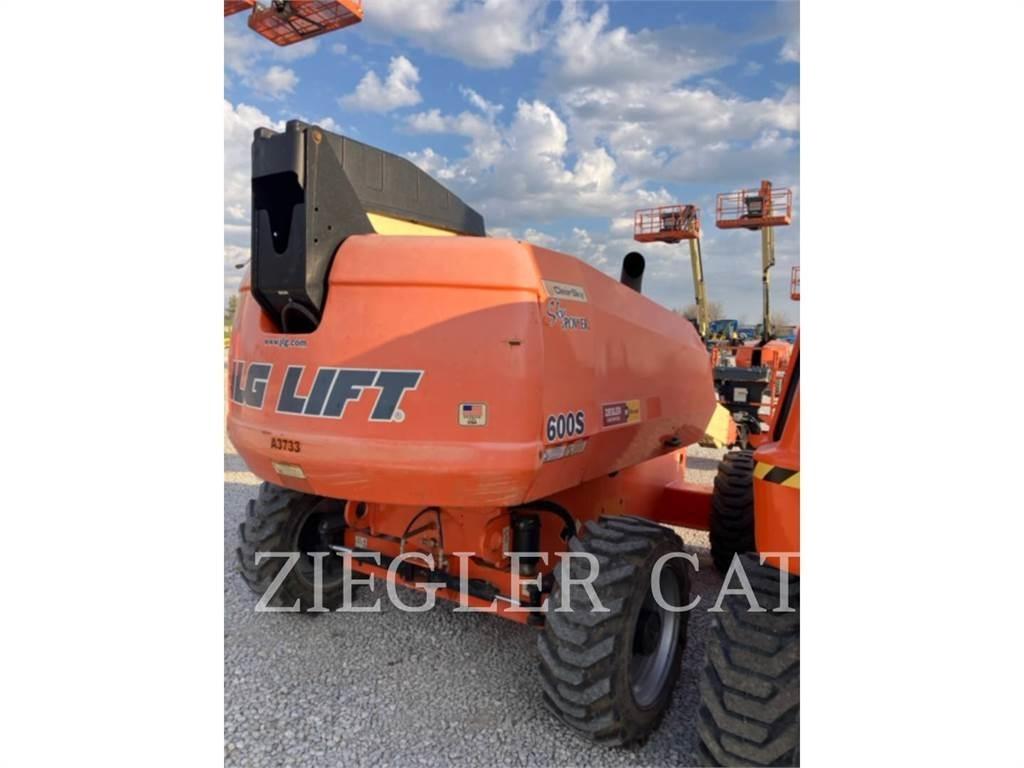 JLG 600S Gelenkteleskoparbeitsbühnen