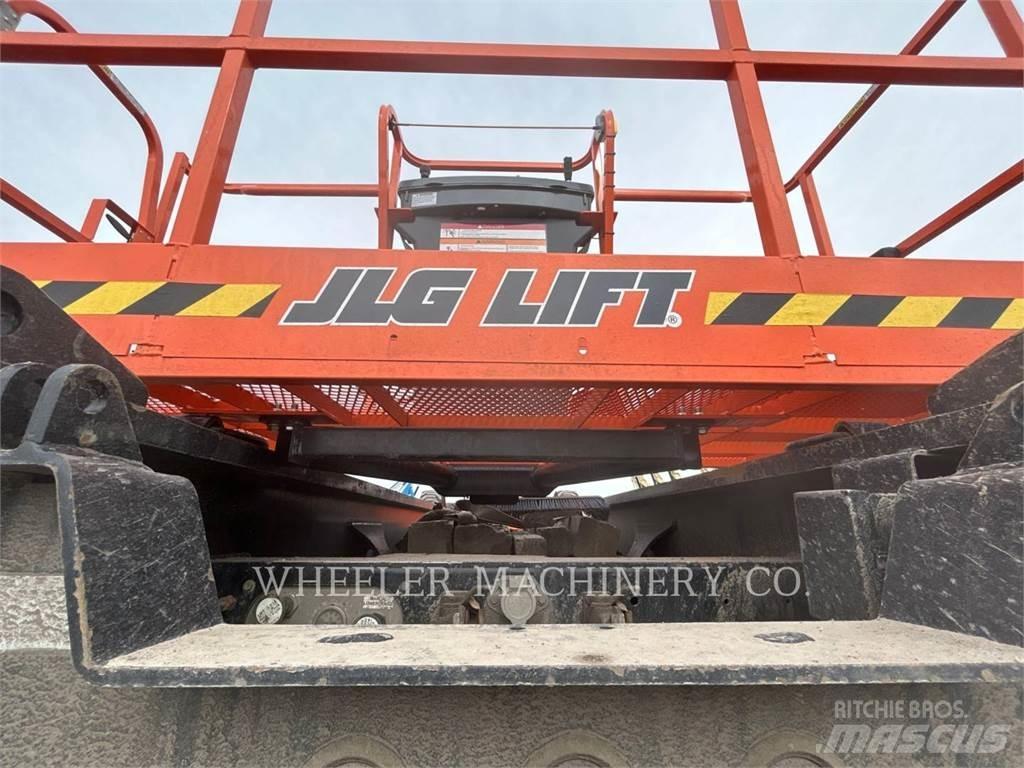 JLG 660SJ Gelenkteleskoparbeitsbühnen