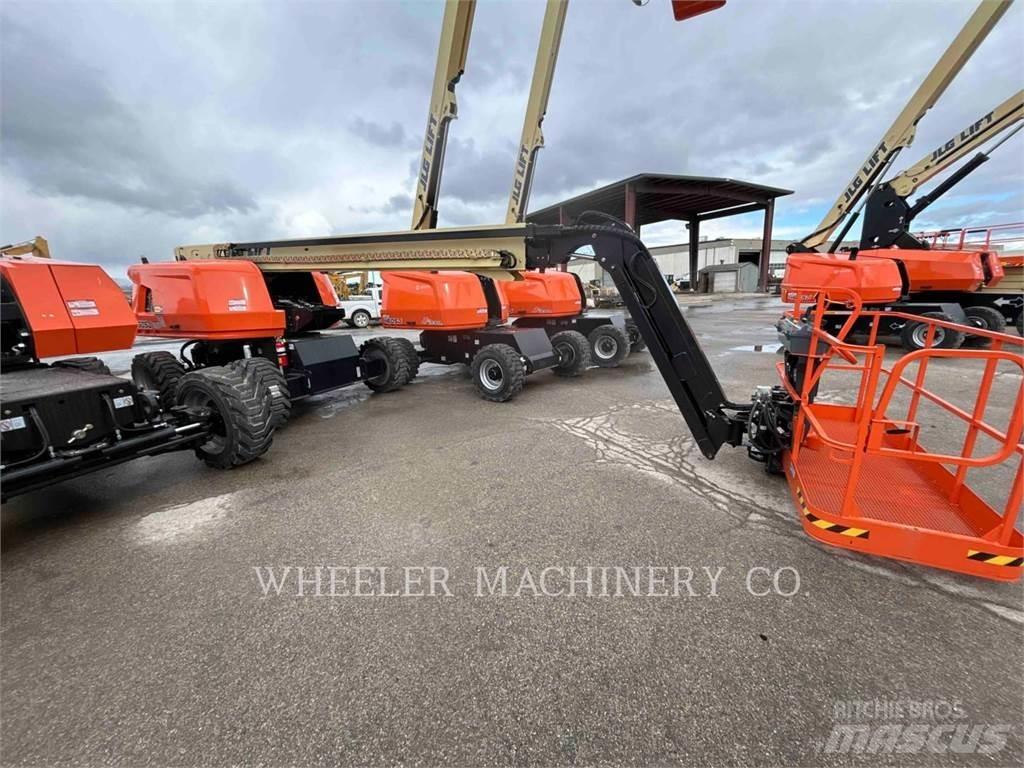 JLG 660SJ Gelenkteleskoparbeitsbühnen