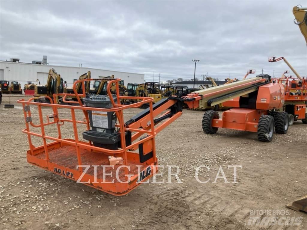 JLG 660SJ Gelenkteleskoparbeitsbühnen