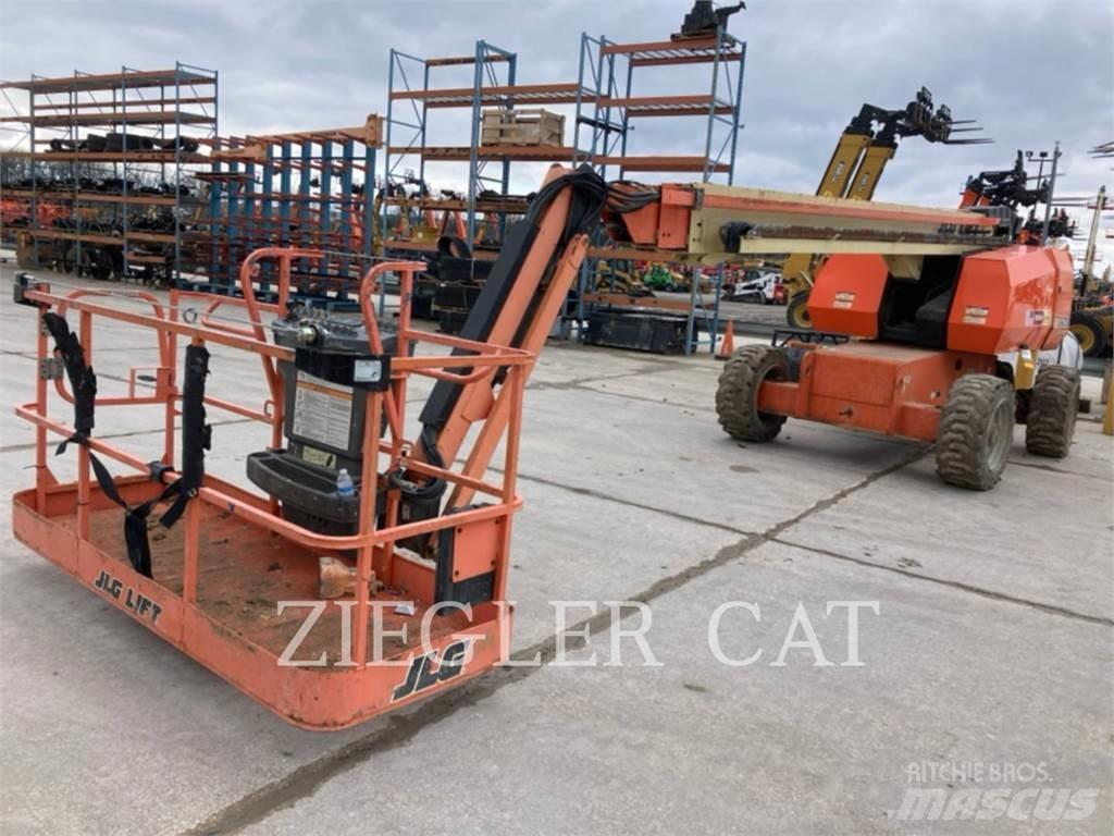 JLG 660SJ Gelenkteleskoparbeitsbühnen