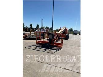 JLG 660SJ Gelenkteleskoparbeitsbühnen