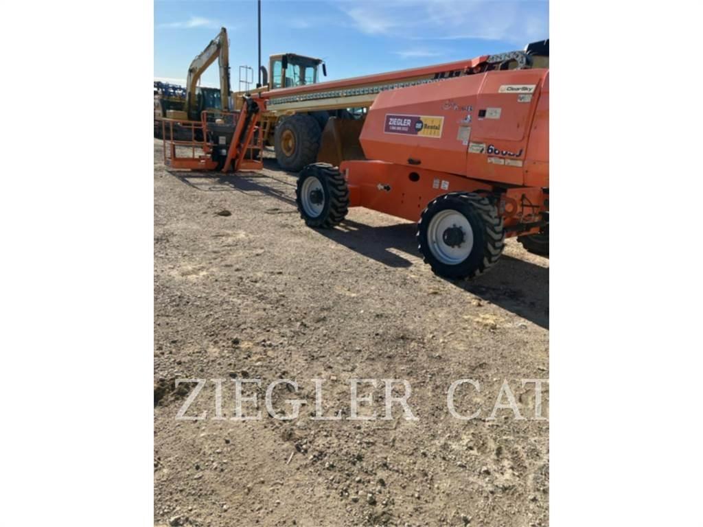 JLG 660SJ Gelenkteleskoparbeitsbühnen