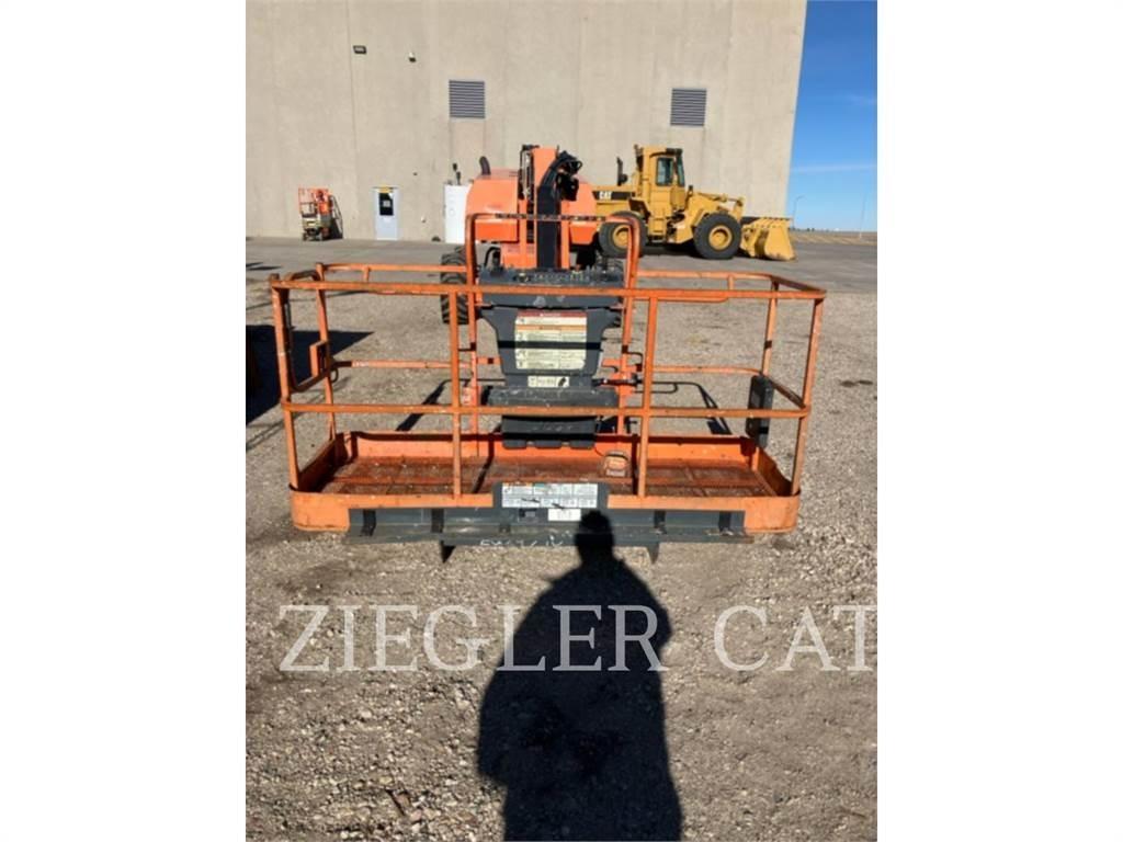 JLG 660SJ Gelenkteleskoparbeitsbühnen