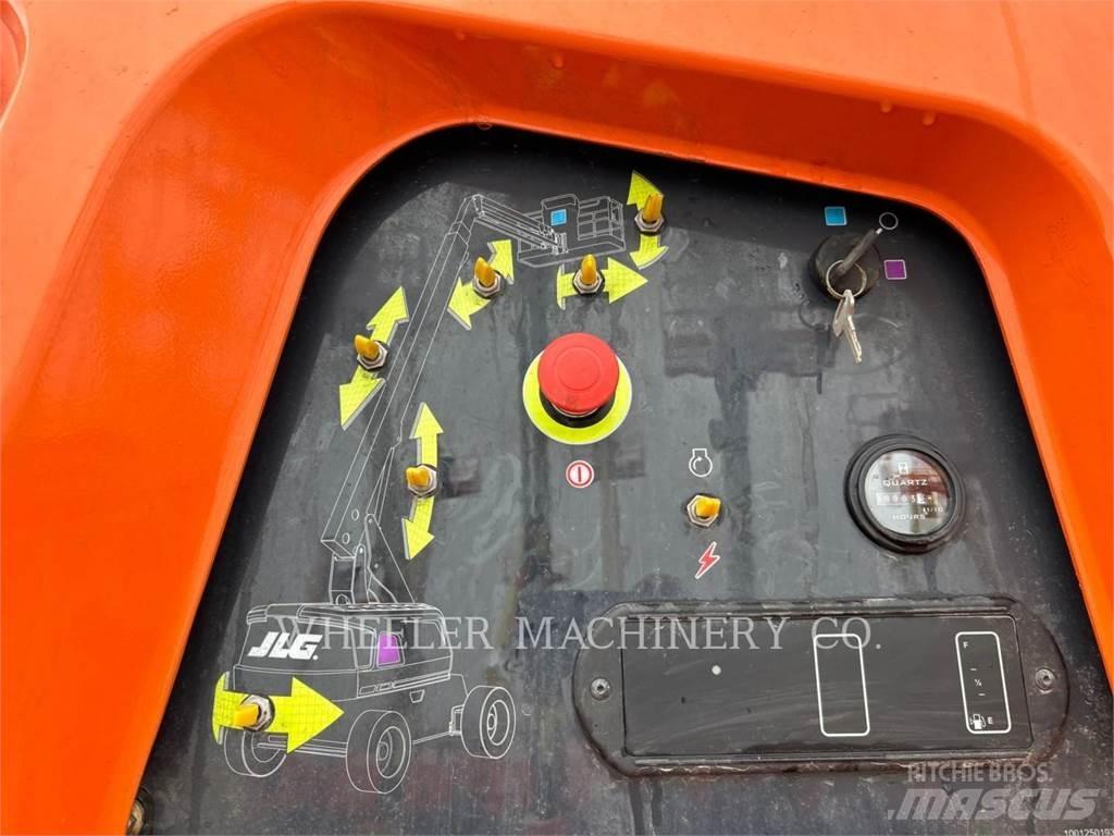 JLG 660SJ SP Gelenkteleskoparbeitsbühnen