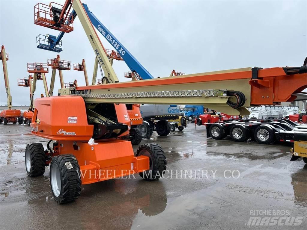 JLG 660SJ SP Gelenkteleskoparbeitsbühnen